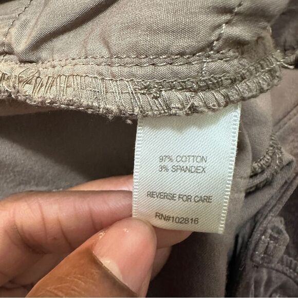 Garnet Hill Size 10 Essential Slim Five-Pocket Cords Corduroy Pants Brown - Picture 8 of 9